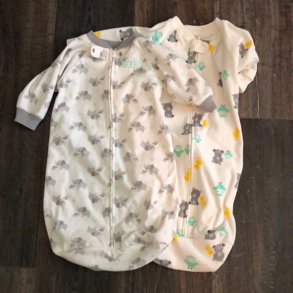 2 sleep sacks with zipper